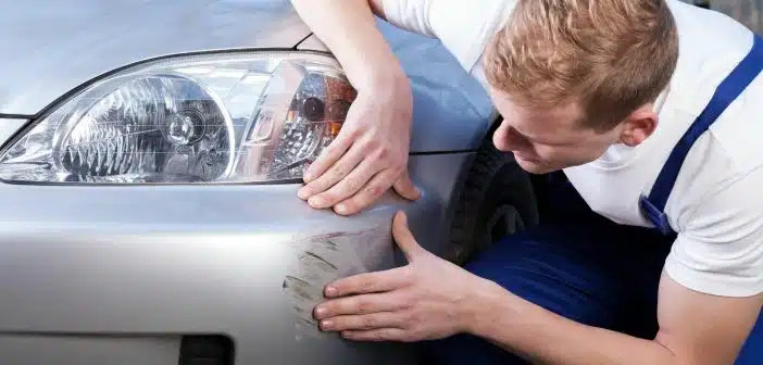 enlever facilement une rayure sur le plastique d’une voiture