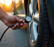Contrôle de la pression des pneus d'une voiture